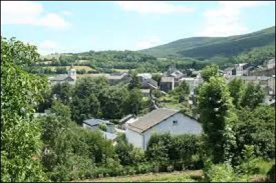 Nous terminons notre balade dans le parc naturel régional du Haut-Languedoc, à Viane. Village de l'arrondissement de Castres, il se situe dans le département ...