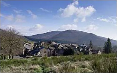 Village Héraultais, dans le parc naturel régional du Haut Languedoc, Rosis se situe en région ...