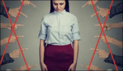 Une fille te fait une remarque désagréable sur tes vêtements, comment réagis-tu ?