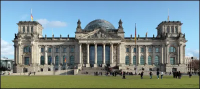 Dans quelle ville se trouve ce bâtiment ?