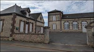 Notre première balade de la semaine commence dans le Centre-Val-de-Loire, à Fontenay-sur-Conie. Commune de l'arrondissement de Châteaudun, elle se situe dans le département ...