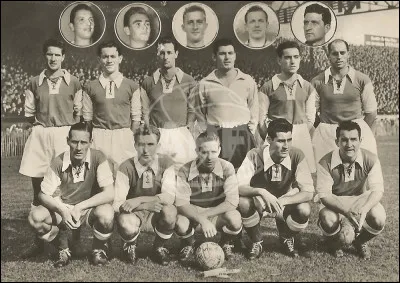 En football ce club remporte en 1953 son 2e titre de champion de France :