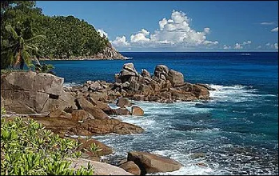 Les Seychelles sont un archipel de combien d'îles ?