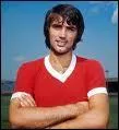 Georges Best tait un grand joueur de foot, autant connu pour son jeu excellent que ses frasques extrieurs. Dans quel grand club anglais a-t-il volu de 1963  1974 ?