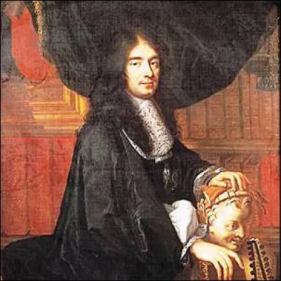 Quel personnage type de contes de fées, au rôle souvent bref, est généralement limité dans sa présentation à son apparence physique ?