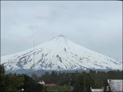 Combien d'éruptions majeures le Villarrica a-t-il eues ?