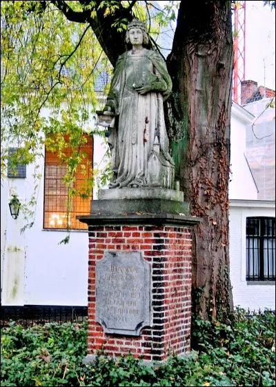 En quelle année est née Jeanne de Constantinople ?