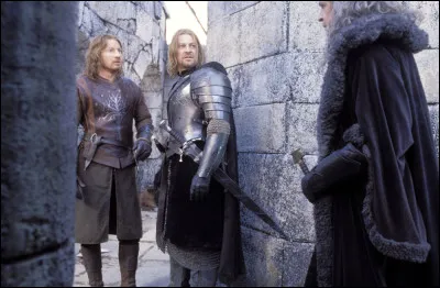 Pour quelle raison veut-il tout d'abord prendre l'Anneau ?