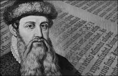 Quel est le premier livre imprimé par Gutenberg qui paraît en 1454 ?