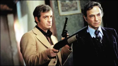 Quel est ce film contant l'histoire de ce chasseur de primes qui travaille pour des personnes très haut-placées, et qui réunit Bruno Cremer et Belmondo ?