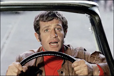 En 1969, avec qui partage-t-il l'affiche dans le film devenu légendaire "Le Cerveau" ?