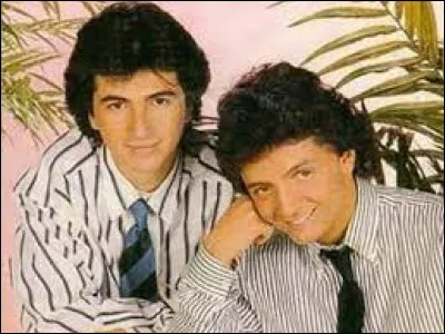 Cette chanson fut classée à la 3e place.
Quel duo a chanté "Est-ce que tu viens pour les vacances ?" ?