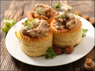 En 2001, Georges Moustaki nous a donné "Petite rue des..."