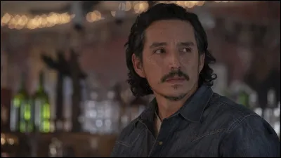 Il est le frère cadet de Joel. Il part rejoindre les "Lucioles" après avoir quitté son frère. Comment s'appelle-t-il ?