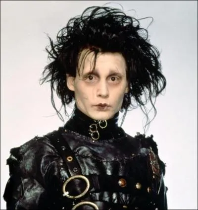 Dans ce film quelle est la particularit du personnage incarn par Depp ?