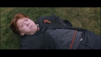 Si ton meilleur ami se fait jeter le sort "crache-limaces", tu réponds :