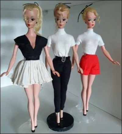 Cette poupée allemande de forme adulte avec vêtements interchangeables a précédé la poupée Barbie dans les années 50. Quel était son nom ?