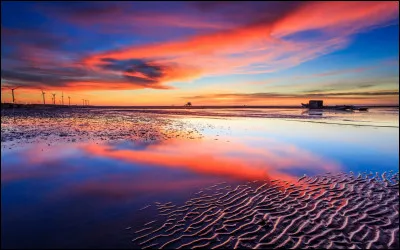 Quel nom de mer donne-t-on au lac de Tibériade ?
