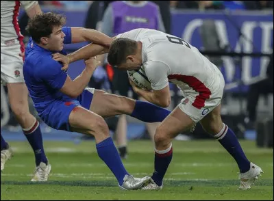 1927 est la date de la 1e victoire française : après combien de défaites ?