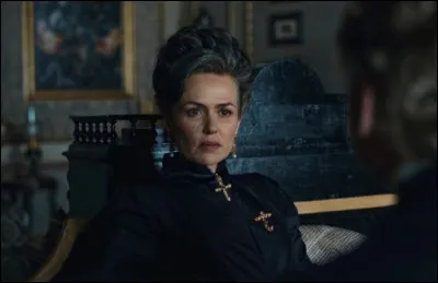 Quel rôle interprète Melika Foroutan sur cette photo ?