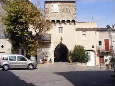 Commune de l'arrondissement de Nyons, Saint-Gervais-sur-Roubion se situe dans le département ...