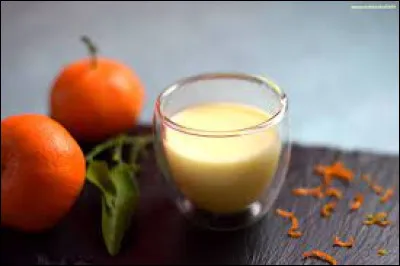 On connaît la sauce hollandaise. Si on y ajoute des zestes et du jus de mandarines, elle accompagne asperges et poisson. Et elle prend le nom de...