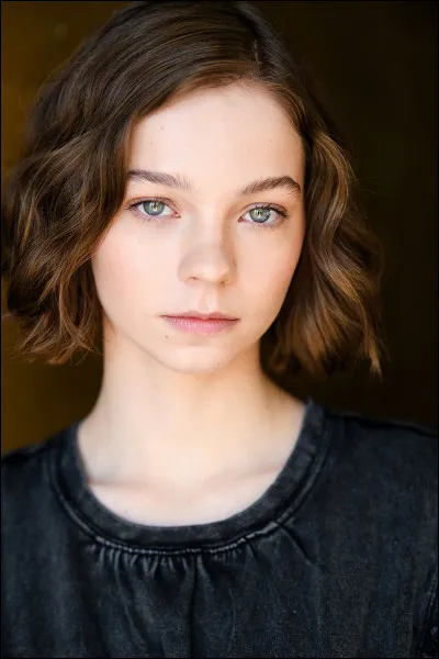 Qui est interprétée pas Emma Myers ?