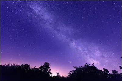 Le mot ''nuiteux'' est un terme employé pour désigner un travailleur de nuit.