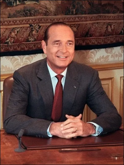 Première cohabitation ; Chirac nommé premier ministre par Mitterrand :