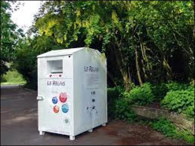 Les vêtements que l'on dépose dans les bornes textiles vont être...