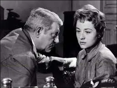 Quel est le titre exact : "Maigret tend un ..." ?