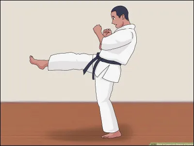 Quel sport Sandy pratique-t-elle ?