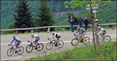 Dans quel département de Bourgogne-Franche-Comté le Critérium du Printemps se déroule-t-il ?
