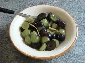 Le raisin blanc est lgrement plus riche en vitamines du groupe B que le raisin Noir.