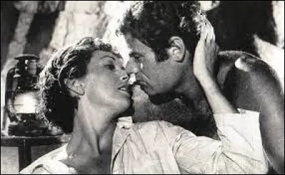 Trois jeunes femmes et un homme se retrouvent, isolés, sur une île déserte après un naufrage : quel est ce film sorti en 1959 ?