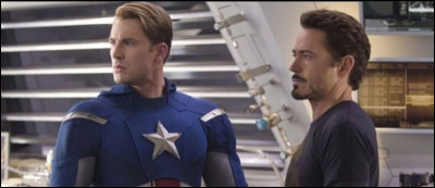 Dans "The Avengers" qui dit "Ça dépote" à Thor sur l'héliporteur ?