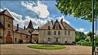 Nous commençons notre première balade de la semaine en Bourgogne-Franche-Comté, au château de Burgille. Village de l'aire d'attraction Bisontine, il se situe dans le département ...
