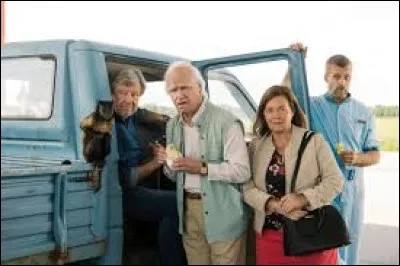 Dans "Le vieux qui ne voulait pas fêter son anniversaire", film sorti en 2014 et adaptation du roman publié en 2009, le héros s'enfuit de sa maison de retraite le jour de ses 100 ans : dans quel pays se déroule l'histoire ?