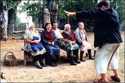 Dans ce film russe sorti en 2004, des vieilles femmes vivent en autarcie dans un hameau de la campagne russe. Quel en est le titre ?