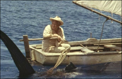 "Le Vieil Homme et la Mer", film de John Sturges sorti en 1958, avec Spencer Tracy dans le rôle principal, est adapté d'un roman publié en 1952. Quel écrivain en est l'auteur ?