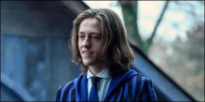 Qui interprète Xavier Thorpe ?