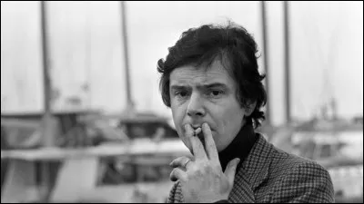 Cet écrivain, auteur du roman "Le Nain jaune" 1978, auteur de nombreux dialogues et scenario de films notamment de Pierre Granier-Deferre et Robert Enrico, c'est Pascal ...