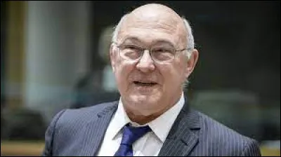 Cet homme politique socialiste, plusieurs fois ministre, notamment du Travail de 2012 à 2014, des Finances de 2014 à 2017, c'est Michel ...