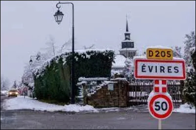 Ancienne commune de l'arrondisement d'Annecy, Évires se situe dans le département ...