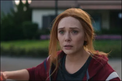Qui incarne la Sorcière Rouge (Wanda Maximoff) dans le MCU ?