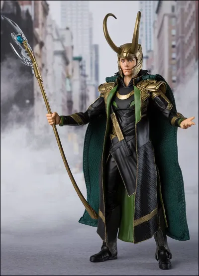 Qui se fait manipuler par Loki grâce au sceptre ?