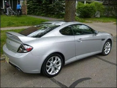 De quelle origine est la marque Hyundai, qui produit notamment laTiburon ?