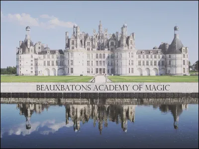 Depuis combien de temps l'école de Beauxbâtons existe-t-elle ?