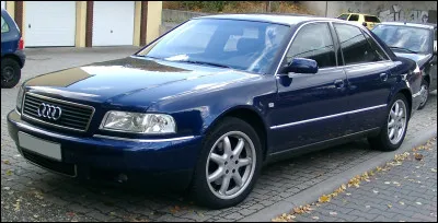 Combien de pattes ont les monstres d'Arac Attack dans le film d'Ellory Elkayem, de 2002 ?