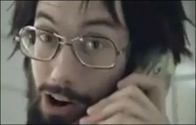 Promoteur pour la marque Free.